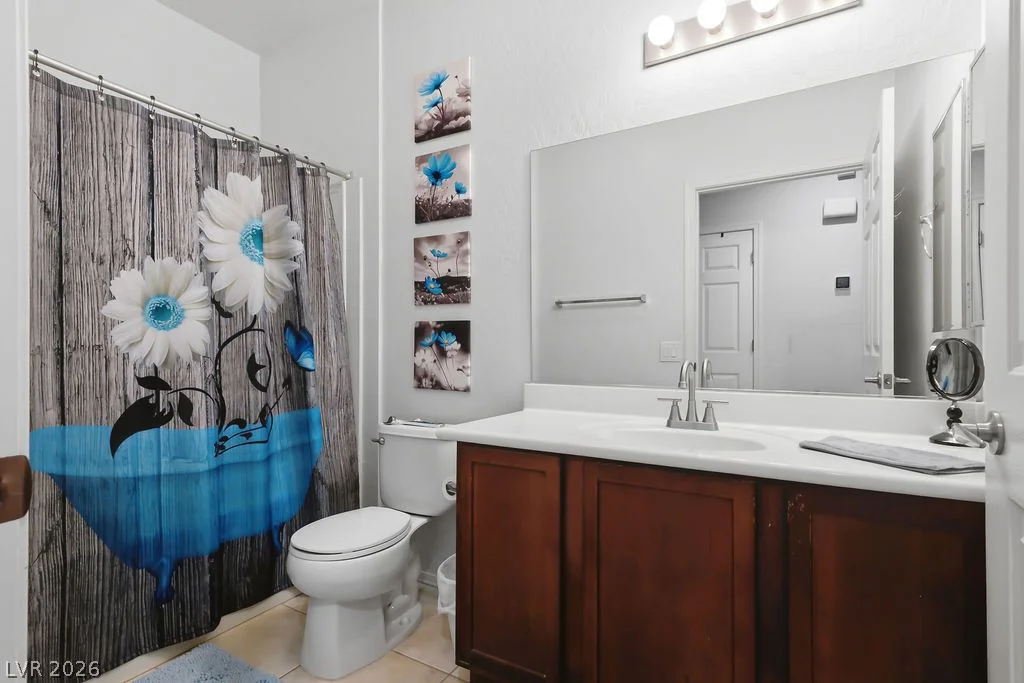 8324 Charleston, Las Vegas, NV 89117