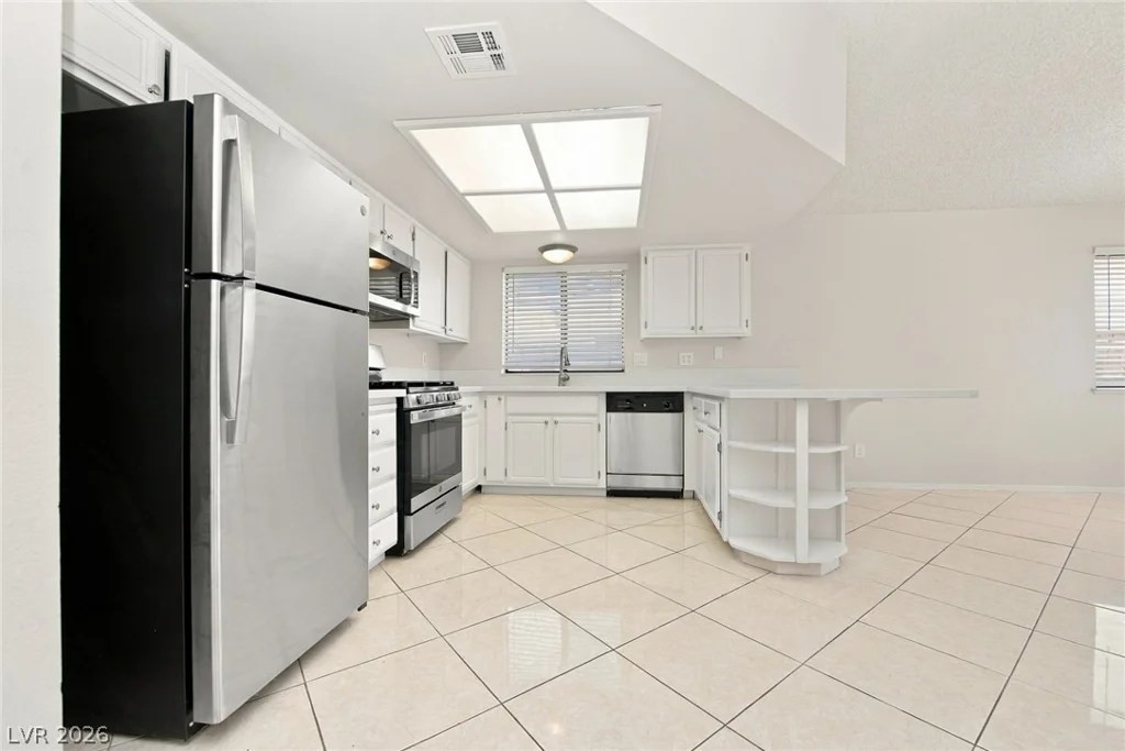 4448 Ryder, North Las Vegas, NV 89031