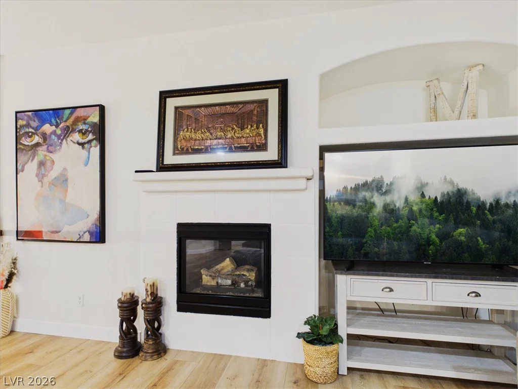 5845 Altissimo, North Las Vegas, NV 89081