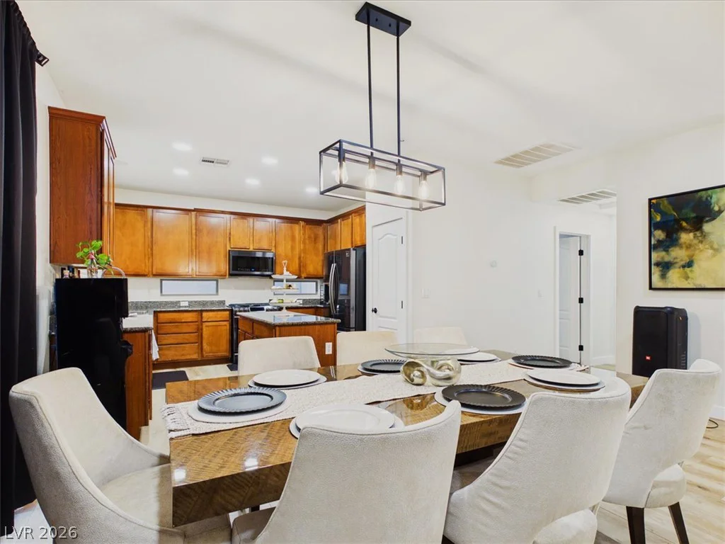 5845 Altissimo, North Las Vegas, NV 89081