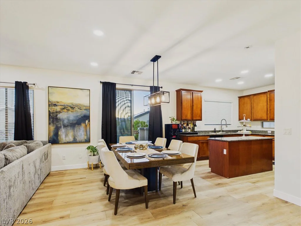 5845 Altissimo, North Las Vegas, NV 89081