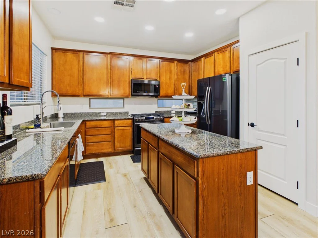5845 Altissimo, North Las Vegas, NV 89081