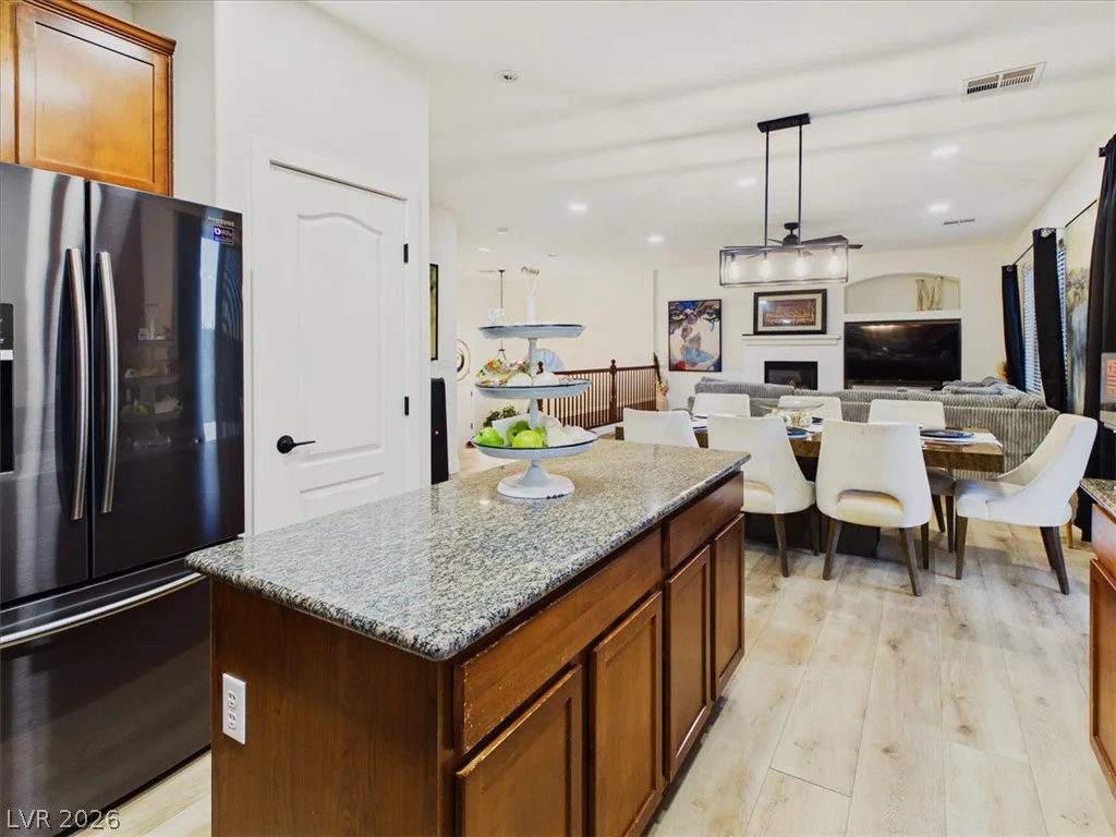 5845 Altissimo, North Las Vegas, NV 89081