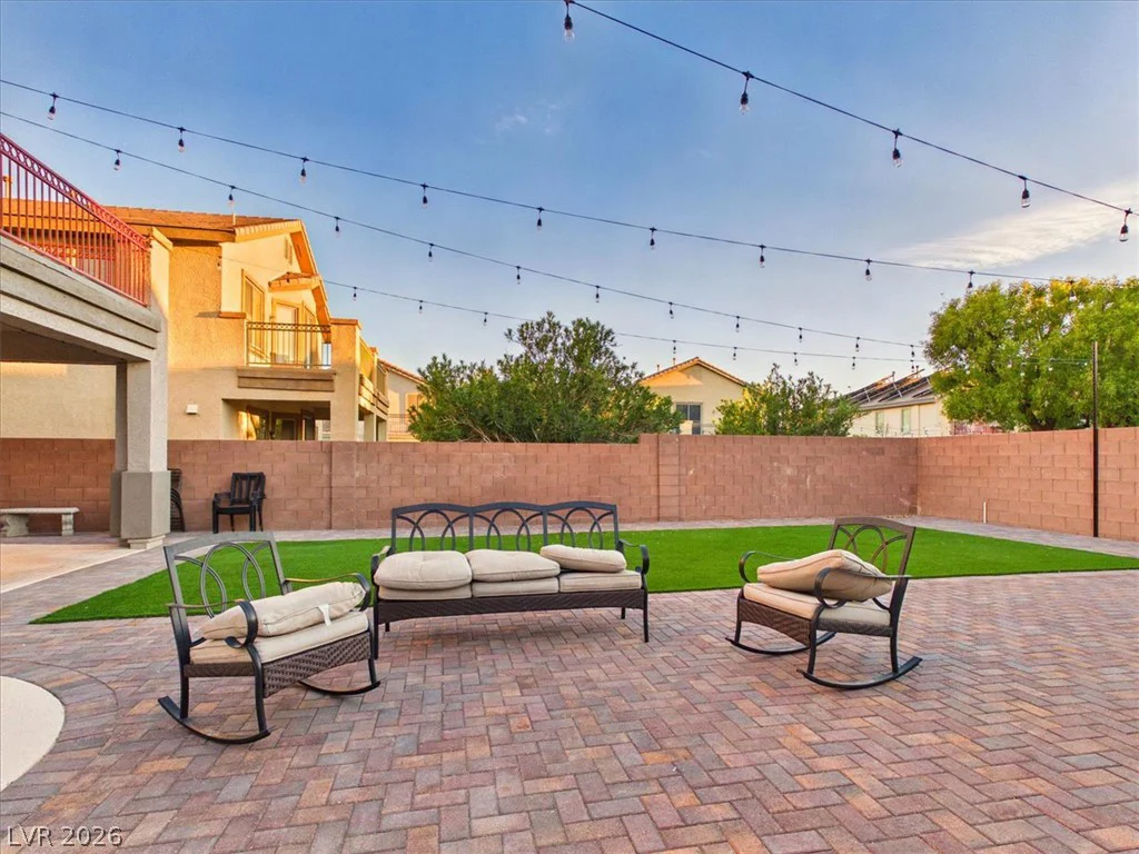 5845 Altissimo, North Las Vegas, NV 89081
