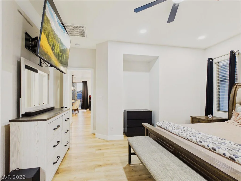 5845 Altissimo, North Las Vegas, NV 89081
