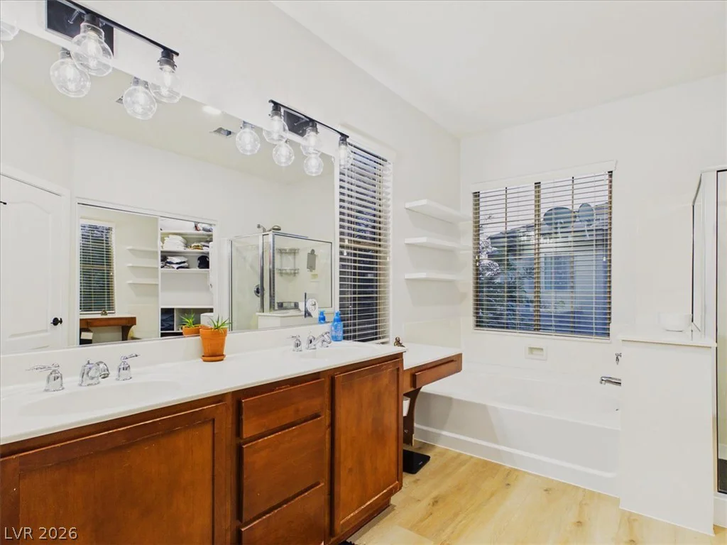 5845 Altissimo, North Las Vegas, NV 89081