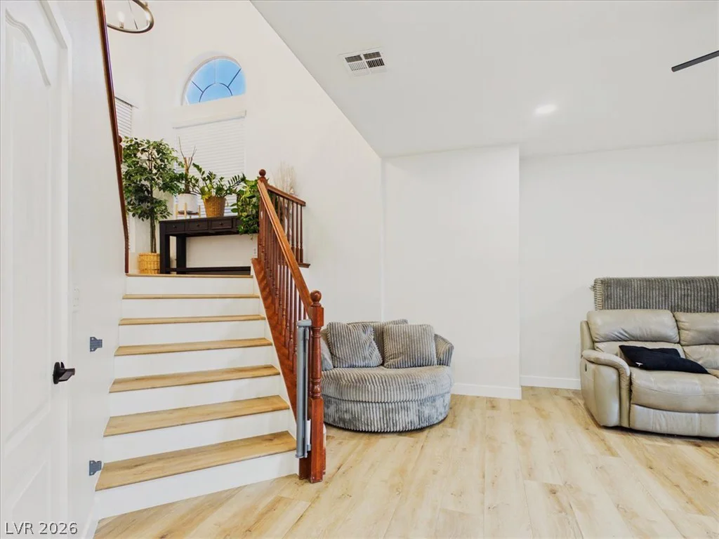 5845 Altissimo, North Las Vegas, NV 89081