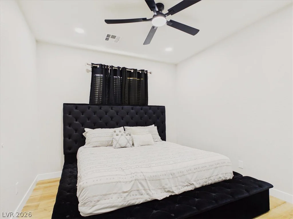 5845 Altissimo, North Las Vegas, NV 89081