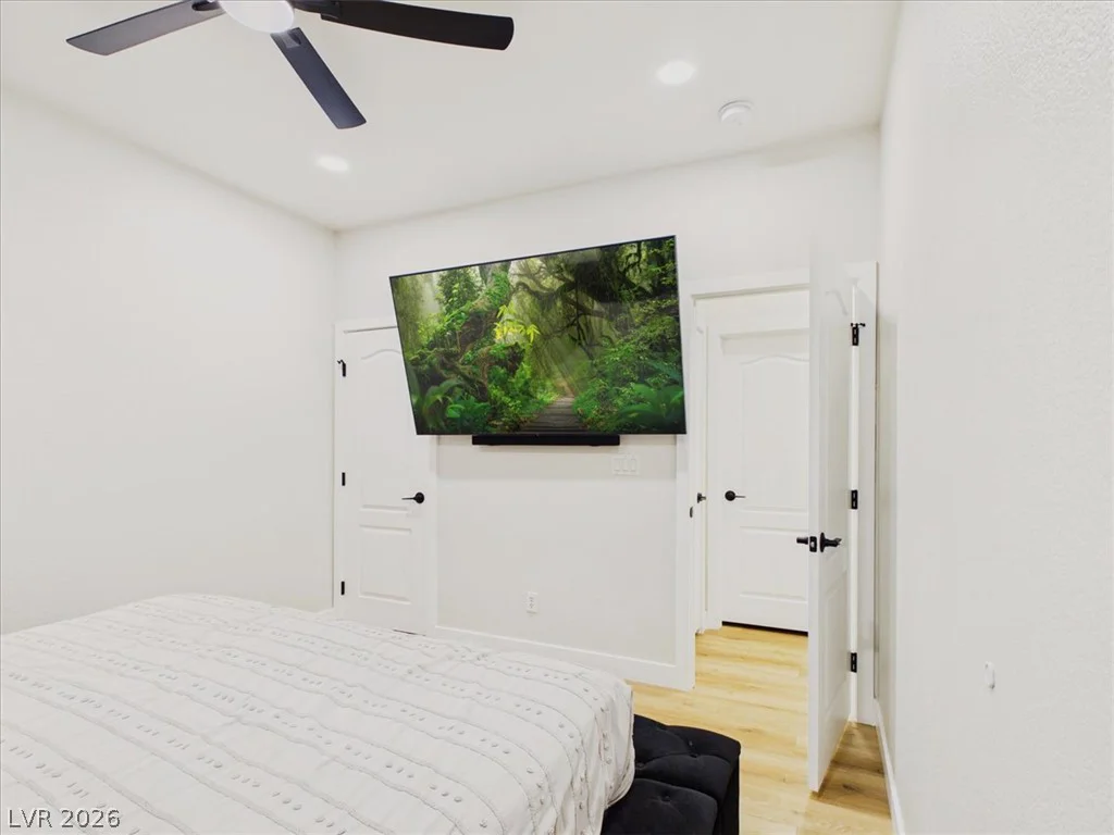 5845 Altissimo, North Las Vegas, NV 89081