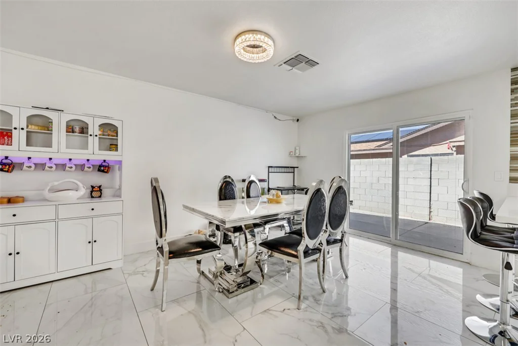 3337 Irv Marcus, Las Vegas, NV 89108