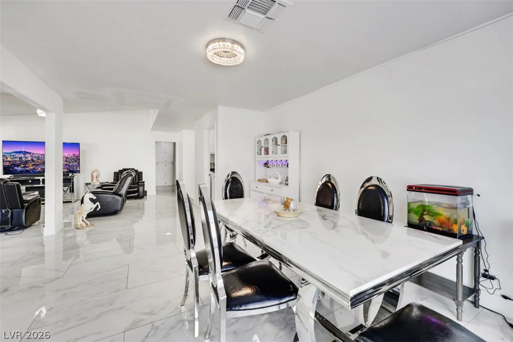 3337 Irv Marcus, Las Vegas, NV 89108