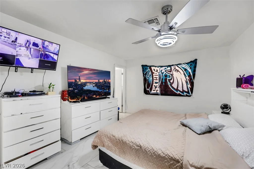 3337 Irv Marcus, Las Vegas, NV 89108