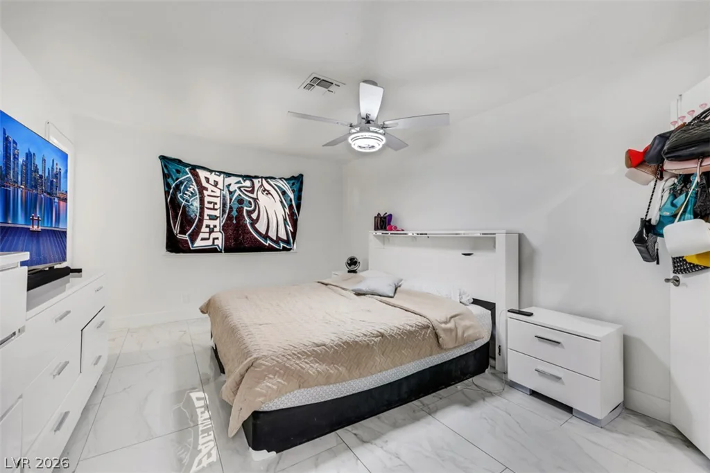 3337 Irv Marcus, Las Vegas, NV 89108