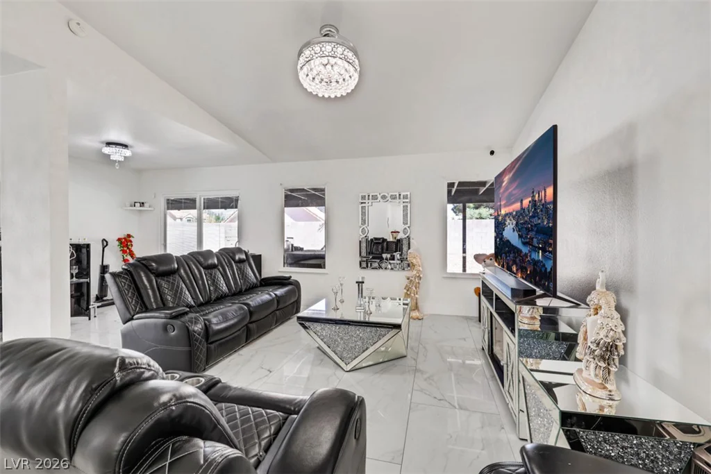 3337 Irv Marcus, Las Vegas, NV 89108