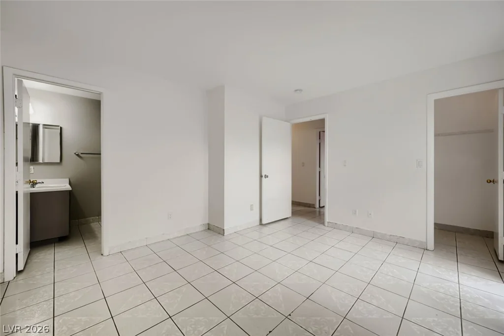 1918 King Hill, Las Vegas, NV 89106