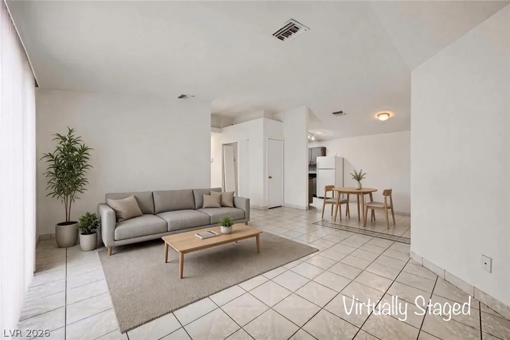 1918 King Hill, Las Vegas, NV 89106