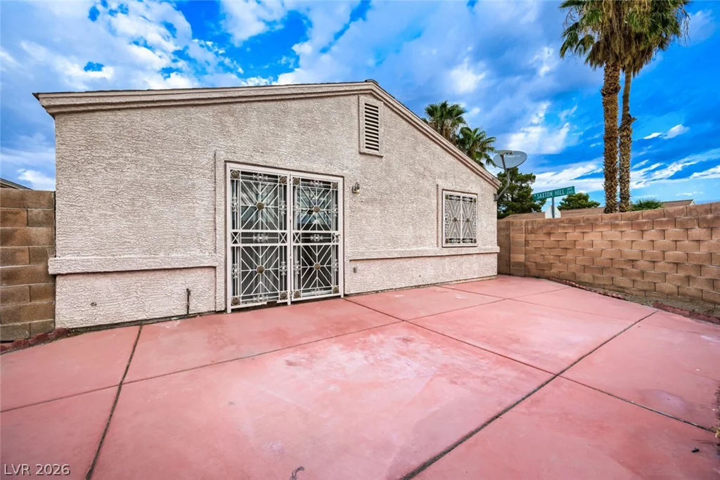 1918 King Hill, Las Vegas, NV 89106