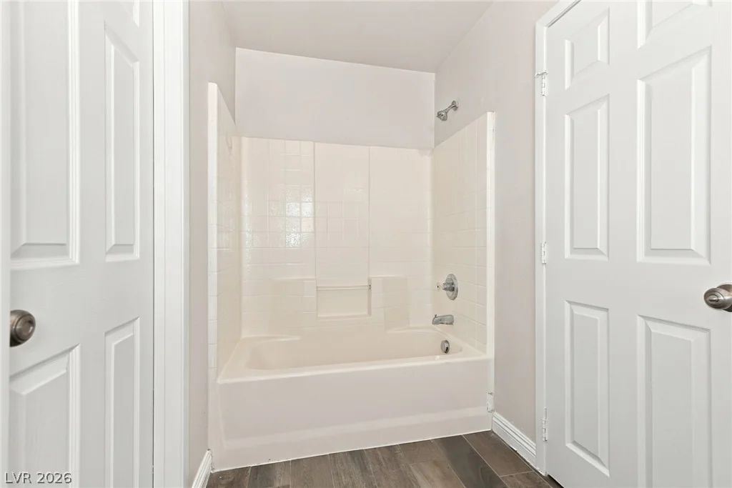 6185 Wild Lilac, Las Vegas, NV 89141