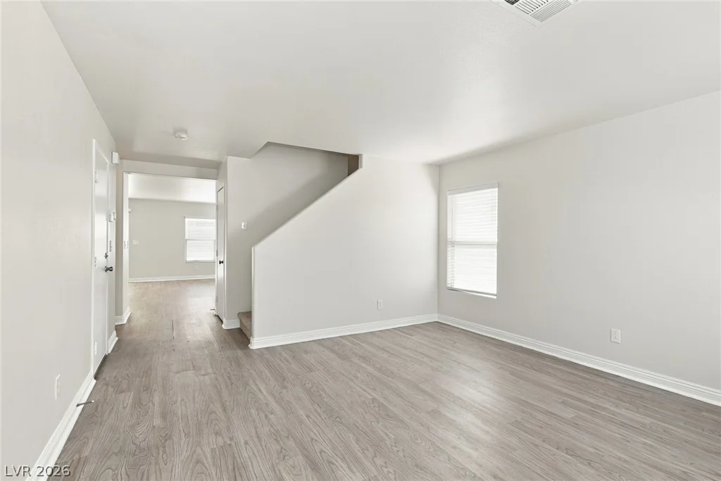 6185 Wild Lilac, Las Vegas, NV 89141