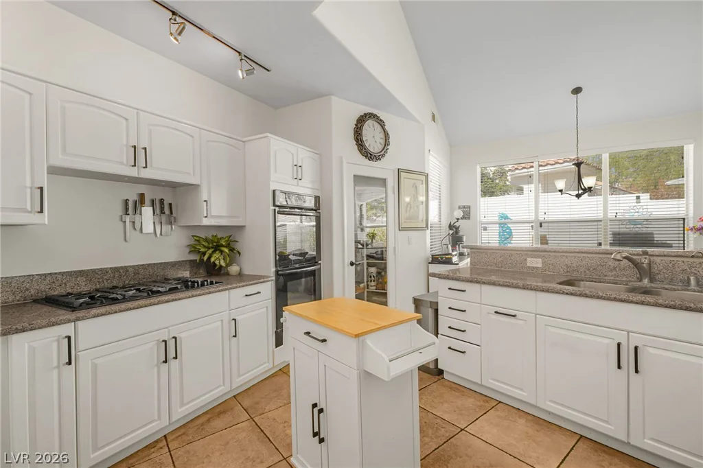 1930 Davina, Henderson, NV 89074