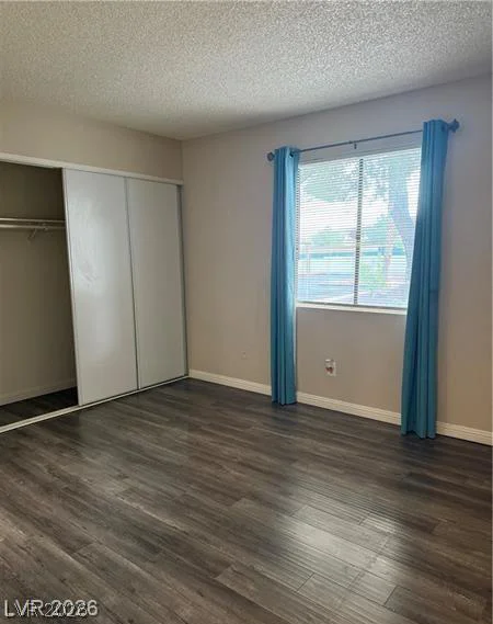 713 Rock Springs, Las Vegas, NV 89128