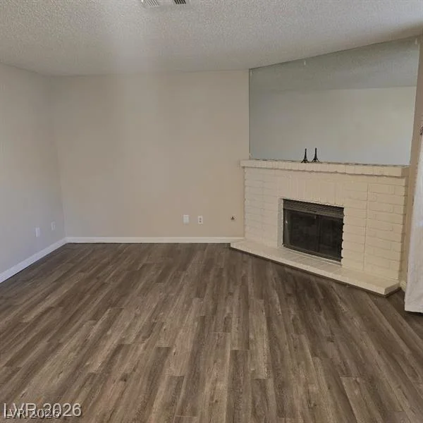 713 Rock Springs, Las Vegas, NV 89128