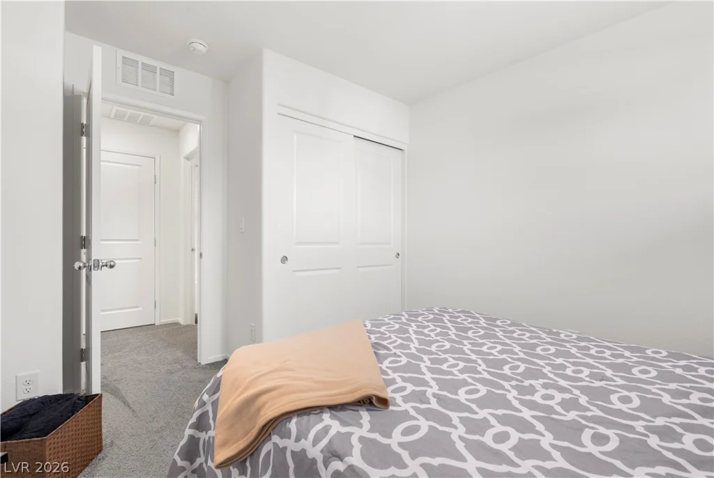 1128 Scarlet Sparrow, Henderson, NV 89011