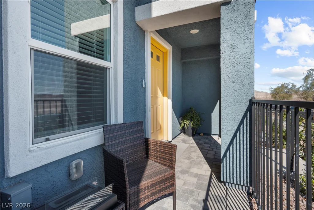 1128 Scarlet Sparrow, Henderson, NV 89011