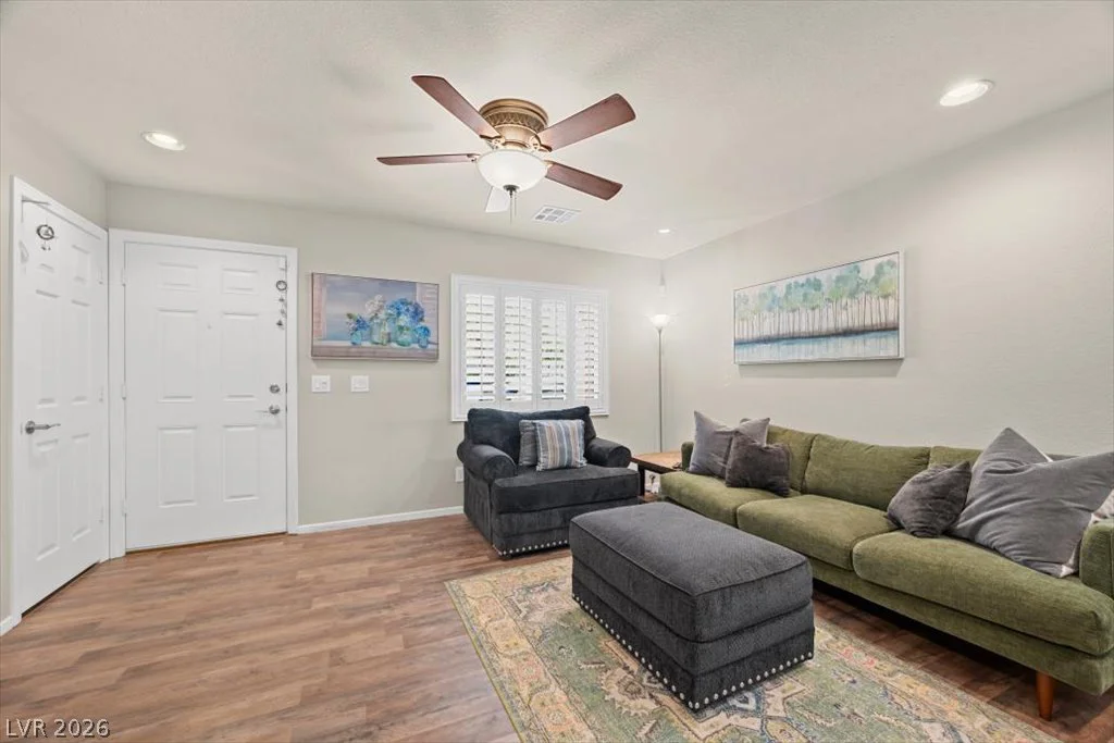 9132 Alluring, Las Vegas, NV 89149