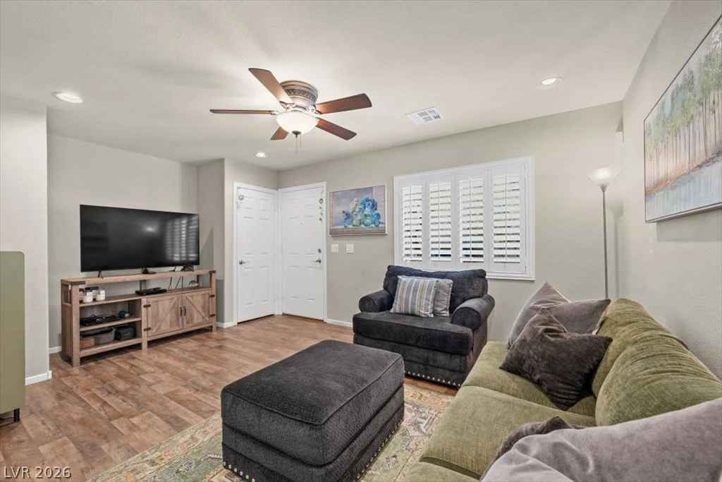 9132 Alluring, Las Vegas, NV 89149