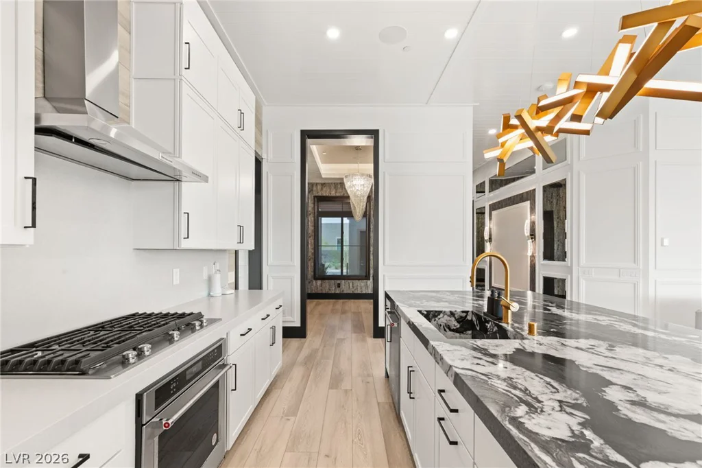 11041 Concord Valley, Las Vegas, NV 89135