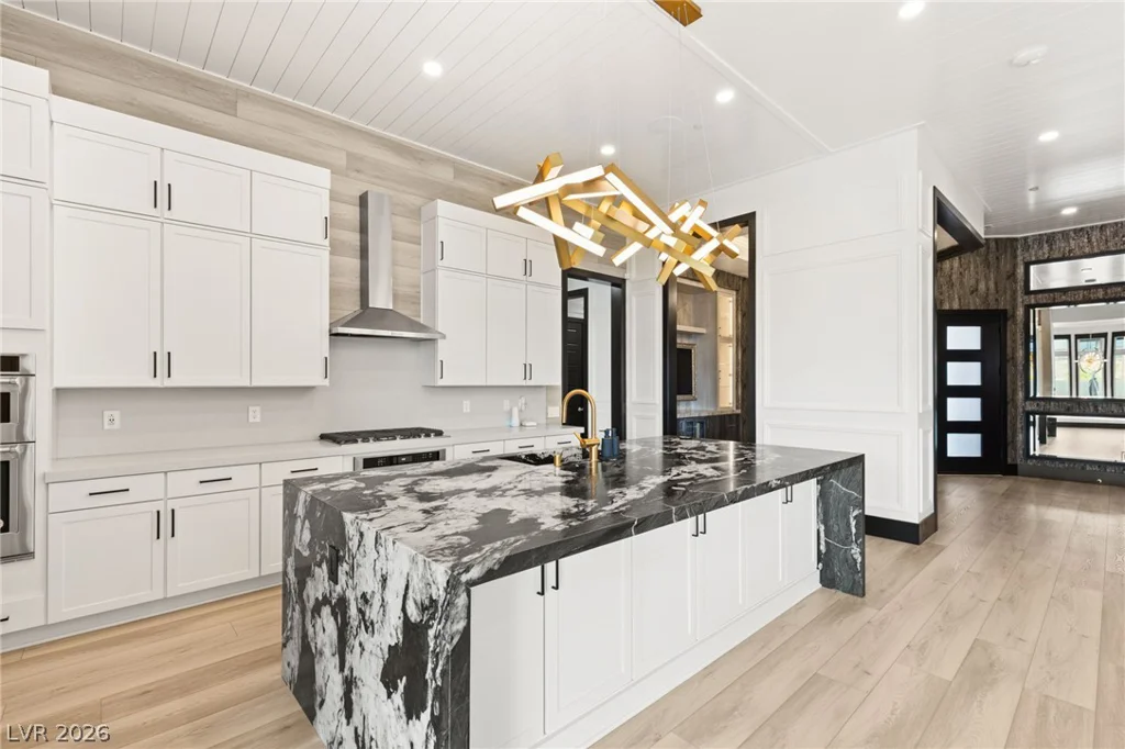 11041 Concord Valley, Las Vegas, NV 89135
