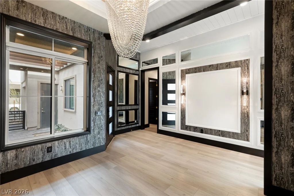 11041 Concord Valley, Las Vegas, NV 89135