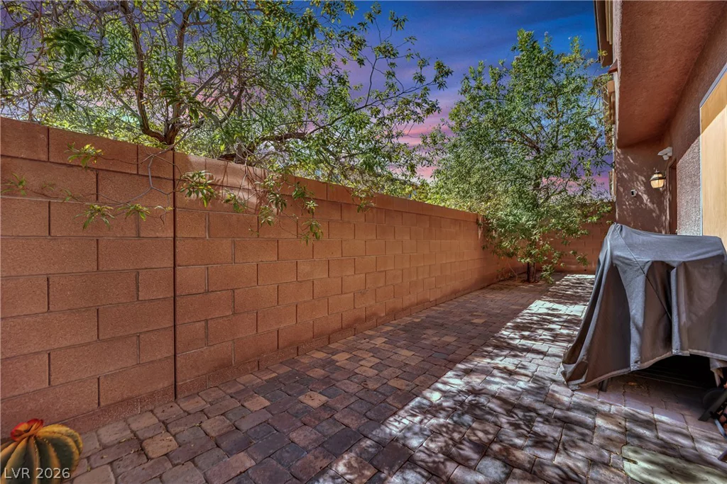 9325 Euphoria Rose, Las Vegas, NV 89166