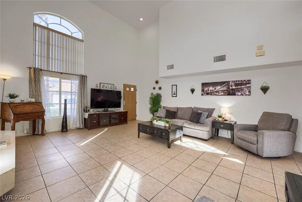 9133 Sapphire Ridge, Las Vegas, NV 89129