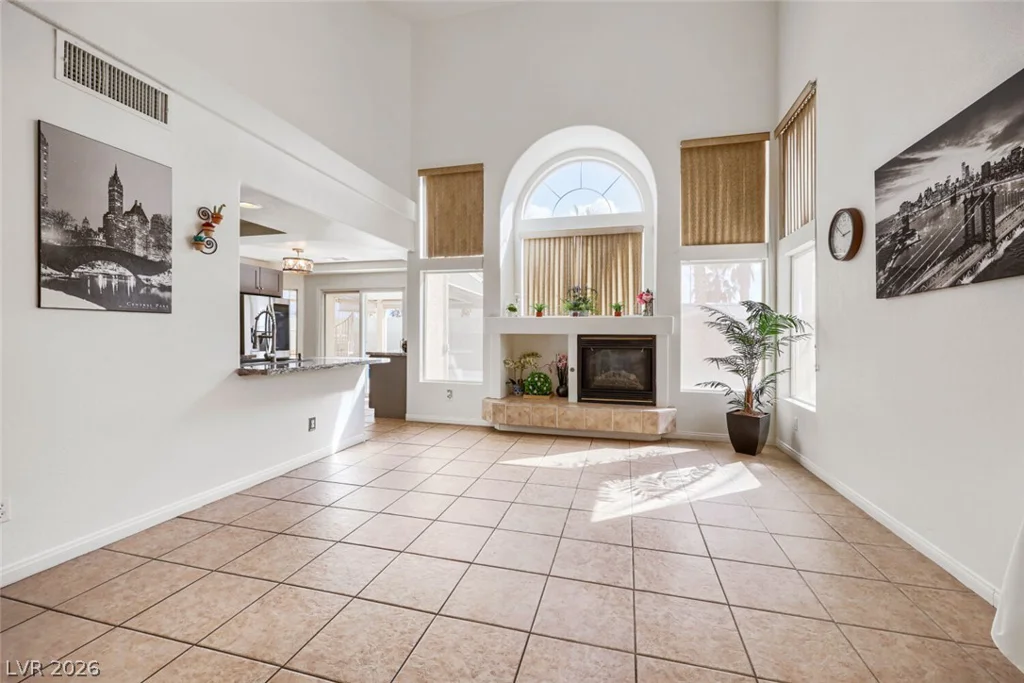 9133 Sapphire Ridge, Las Vegas, NV 89129