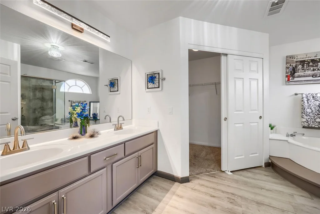 9133 Sapphire Ridge, Las Vegas, NV 89129