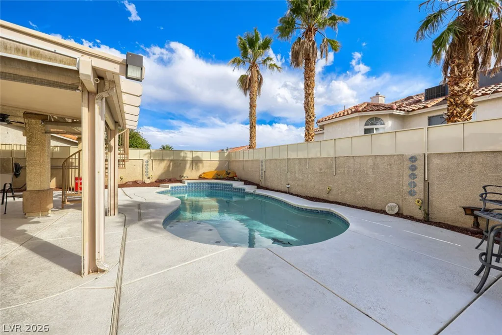 9133 Sapphire Ridge, Las Vegas, NV 89129