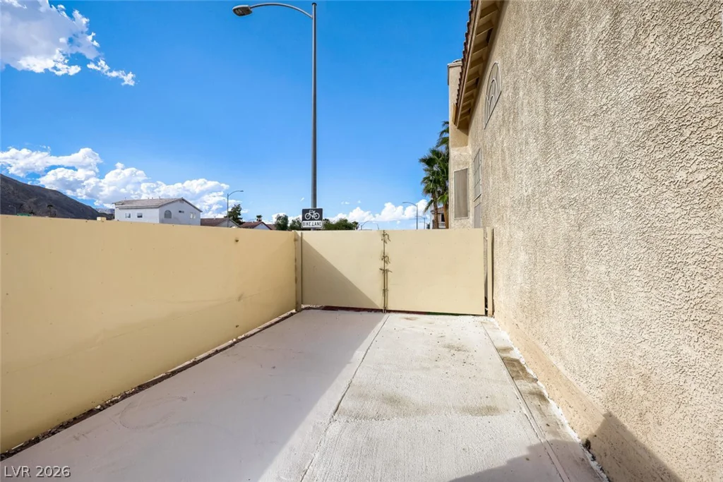 9133 Sapphire Ridge, Las Vegas, NV 89129
