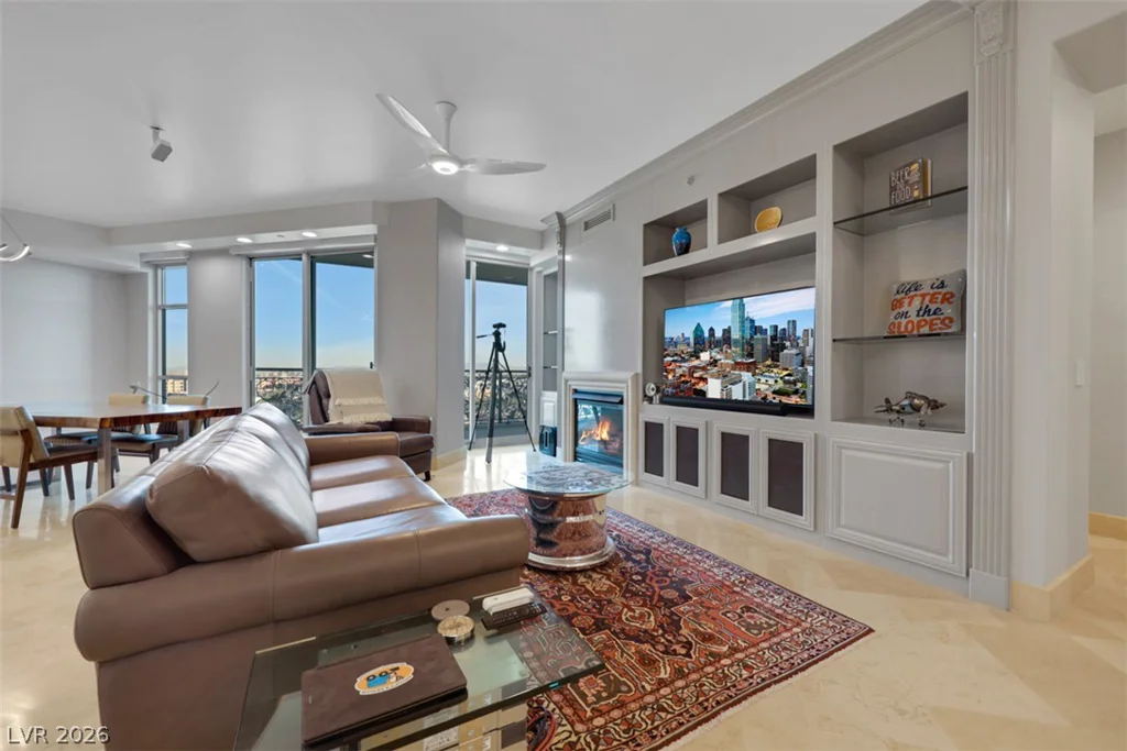9103 Alta, Las Vegas, NV 89145