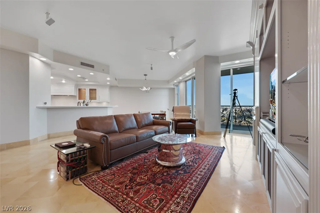 9103 Alta, Las Vegas, NV 89145