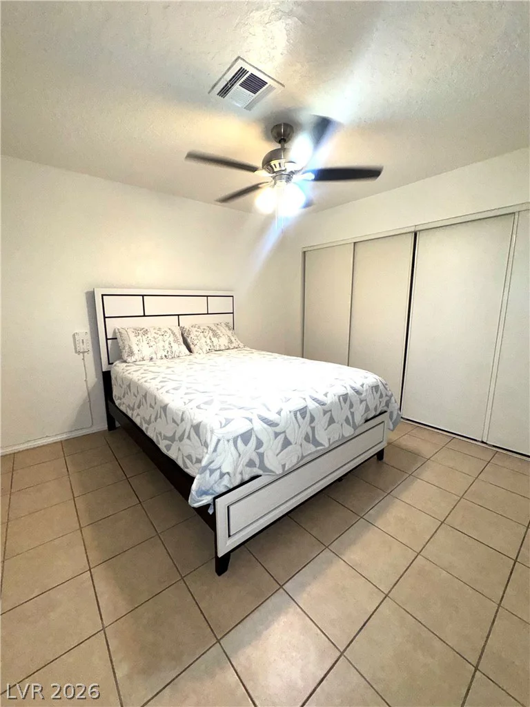 461 Lamb, Las Vegas, NV 89110
