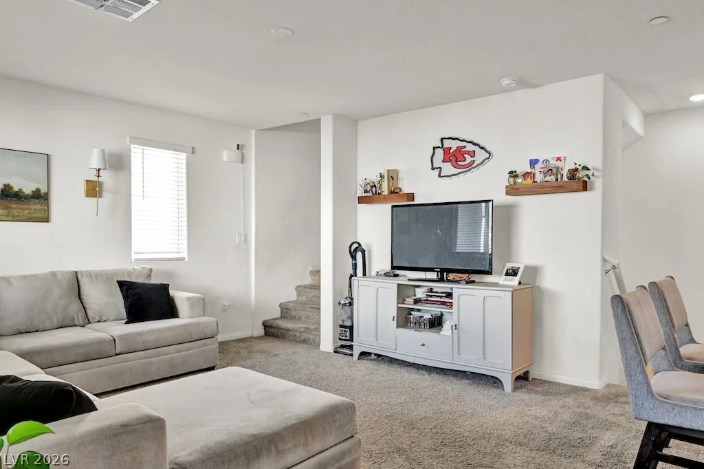 7014 Spicy Merlot, North Las Vegas, NV 89086