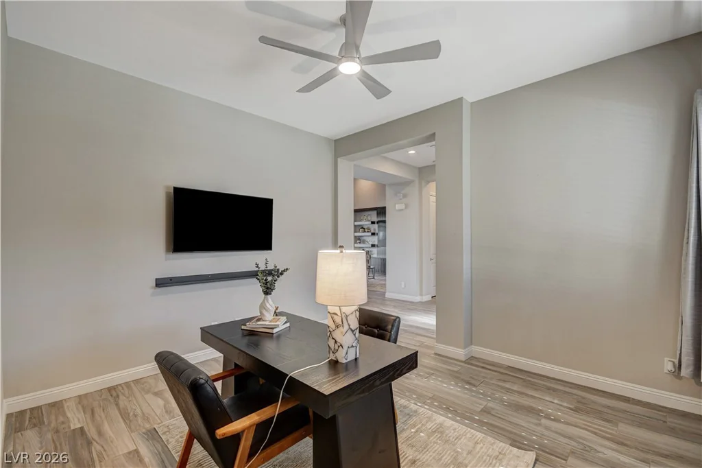 6706 Desert Crimson, Las Vegas, NV 89148