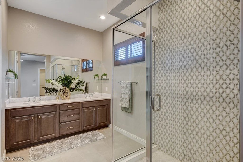 6706 Desert Crimson, Las Vegas, NV 89148
