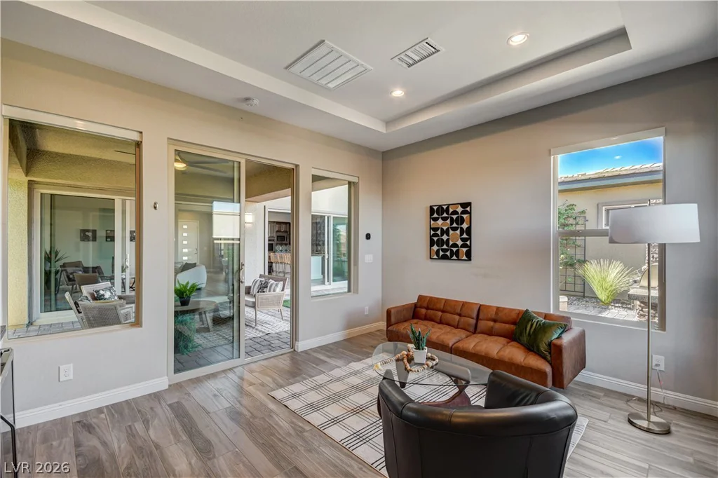 6706 Desert Crimson, Las Vegas, NV 89148
