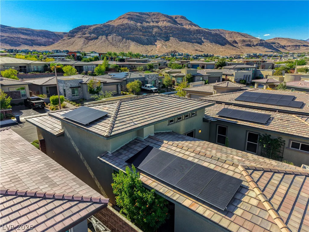 6706 Desert Crimson, Las Vegas, NV 89148