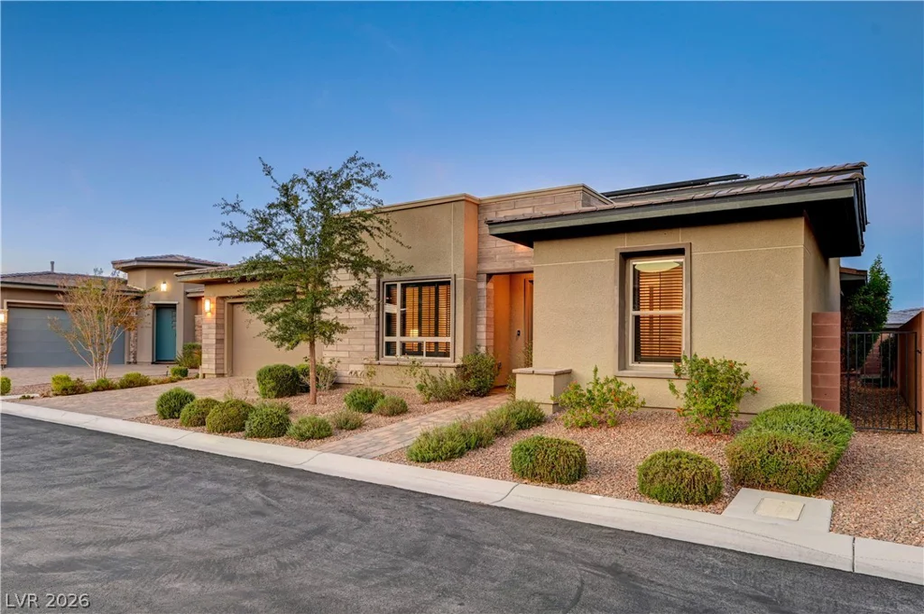 6706 Desert Crimson, Las Vegas, NV 89148