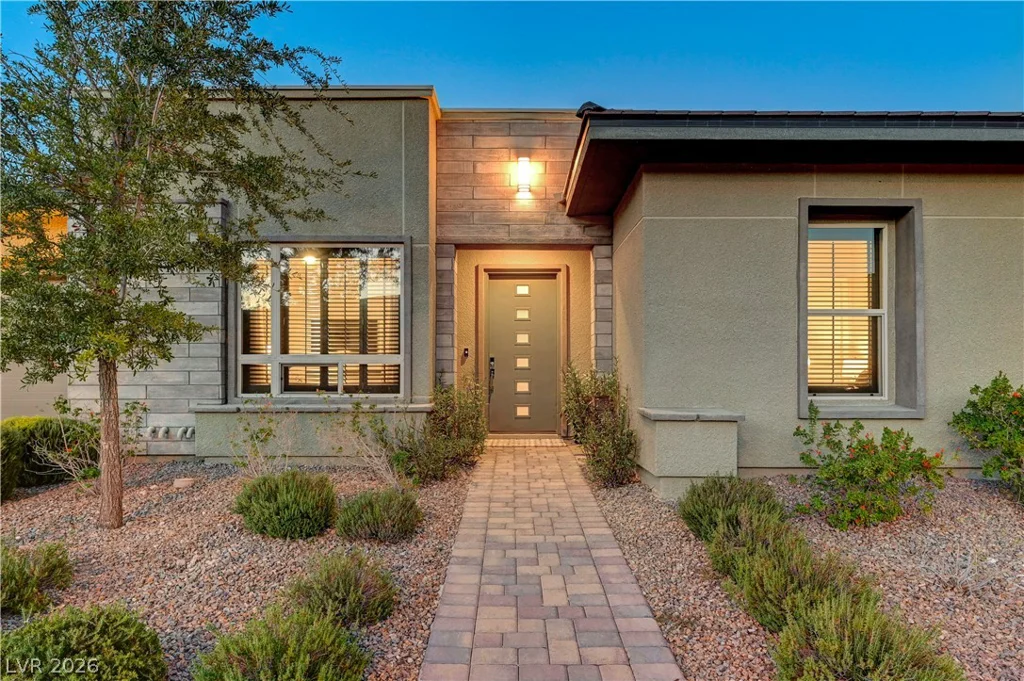 6706 Desert Crimson, Las Vegas, NV 89148