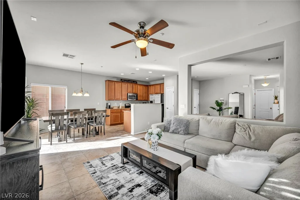 7816 Desertdeer, Las Vegas, NV 89149